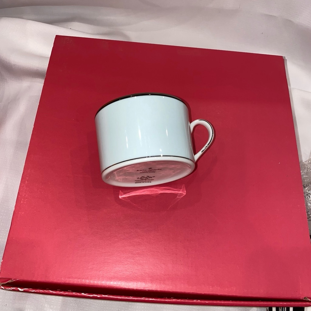 (3 Place Settings) Kate Spade New York Parker Place 5 Piece China Place Serving - Picture 11 of 16